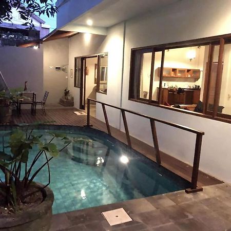 Shishi Bali Villa Seminyak  Exterior photo